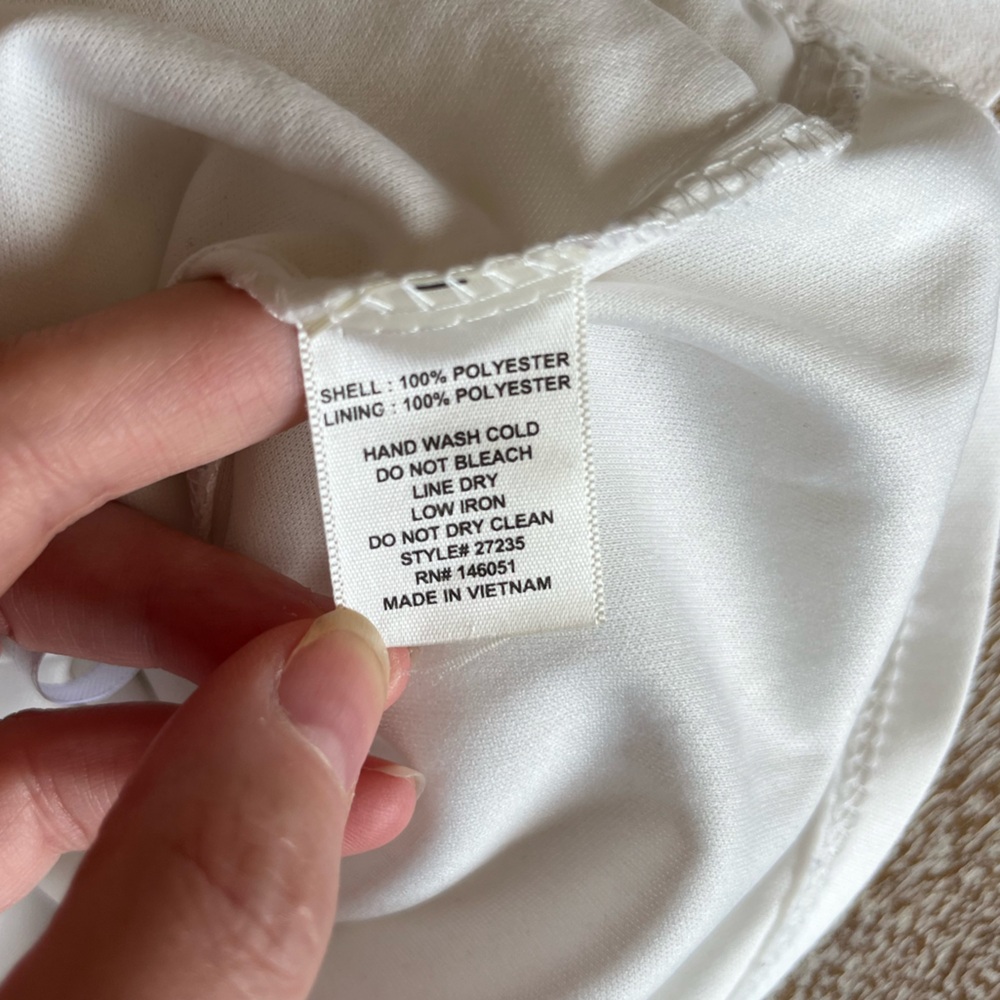 Monteau | White Ruffle Tank - Picture 10 of 10